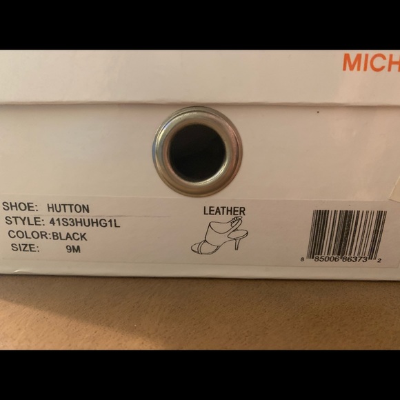 KORS Michael Kors Sandals - Picture 5 of 6